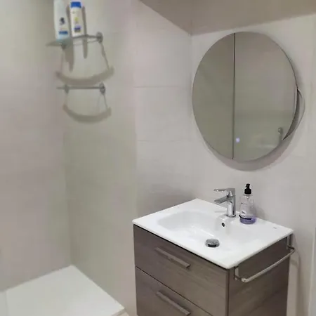 Two Bedroom فوينخيرولا